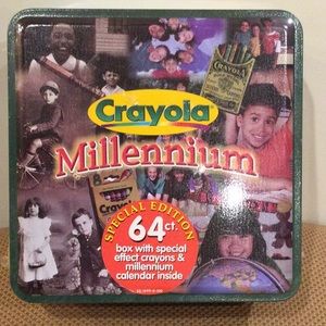 NWT vintage Crayola Millennium set